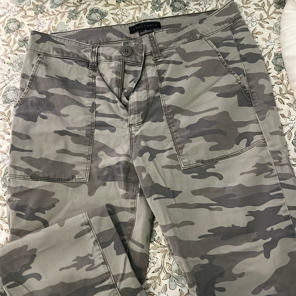 Sanctuary Camo Joggers